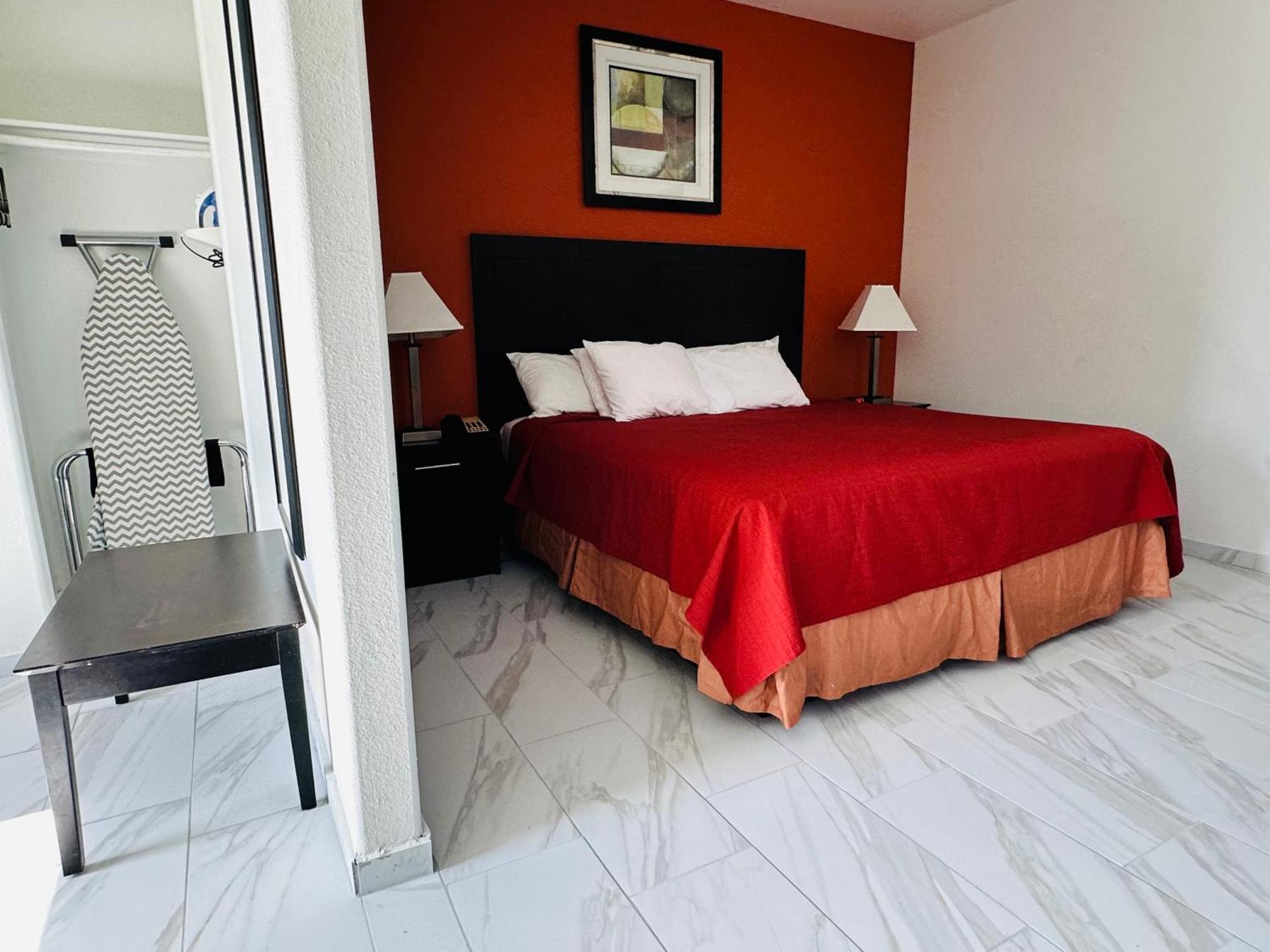 Lux Inn And Suites Three Rivers Luaran gambar
