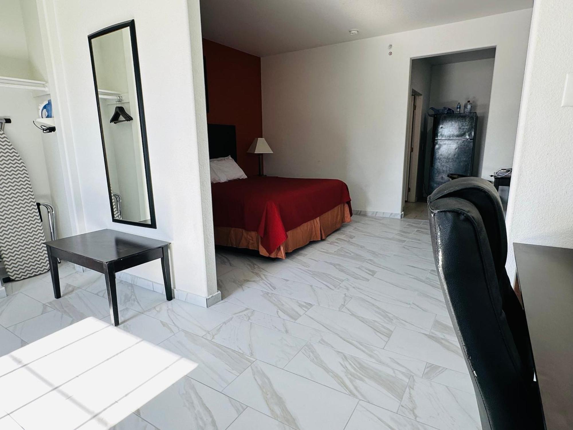 Lux Inn And Suites Three Rivers Luaran gambar