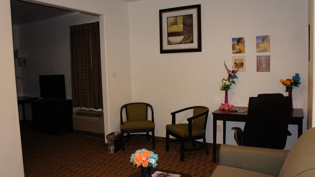 Lux Inn And Suites Three Rivers Luaran gambar