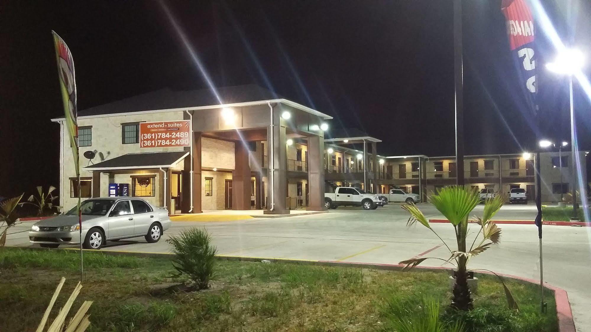 Lux Inn And Suites Three Rivers Luaran gambar