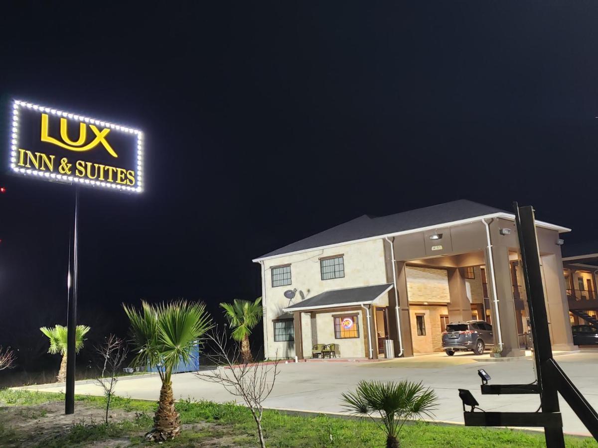Lux Inn And Suites Three Rivers Luaran gambar